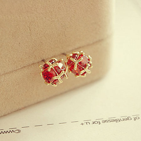 [grxjy5300138]clover Red Crystal Office Ladies Charming Shiny Stud Earrings Accessory