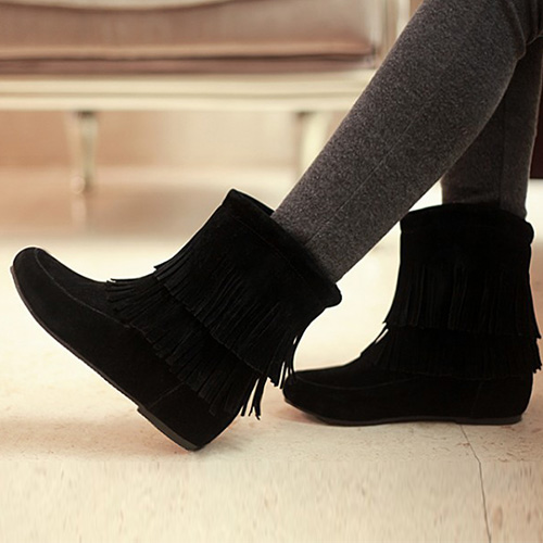 flat round toe boots